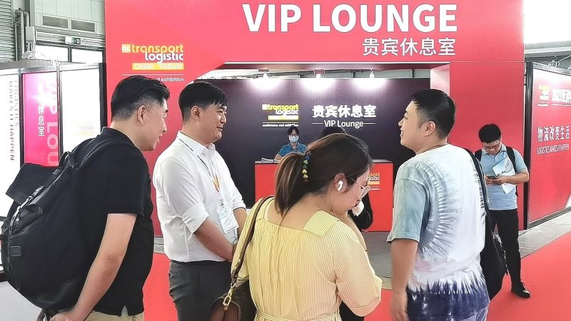 上海灯箱制作喷绘：揭秘制作流程与工艺要点