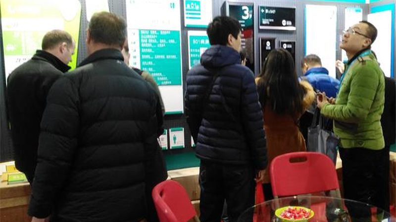 灯箱制作加盟：揭秘入门门槛与关键要素**